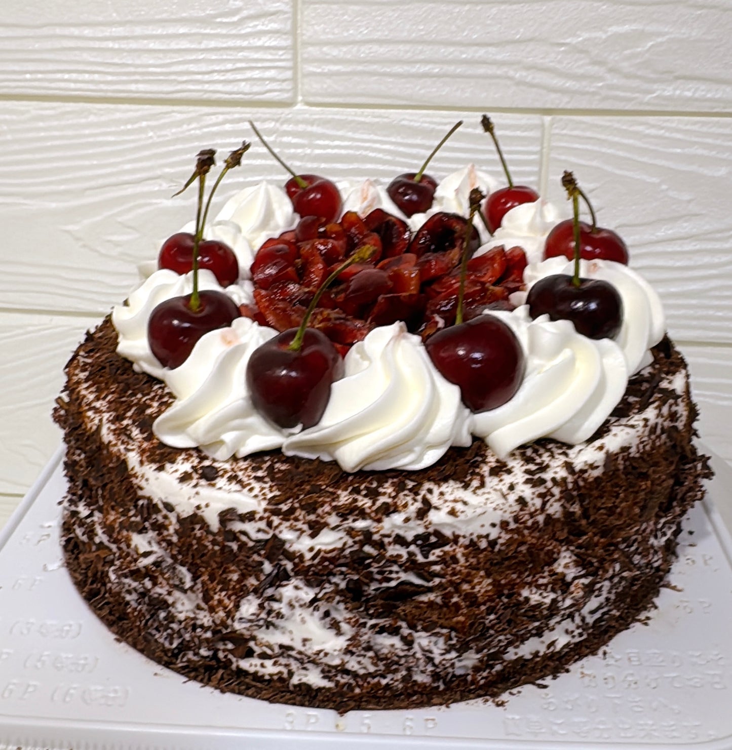 Black Forest Cake 6-8 servings